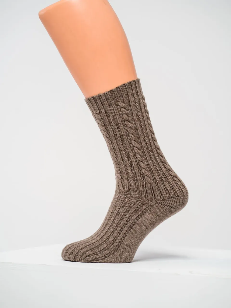 Foto Calzini da donna in lana merino con trecce 5