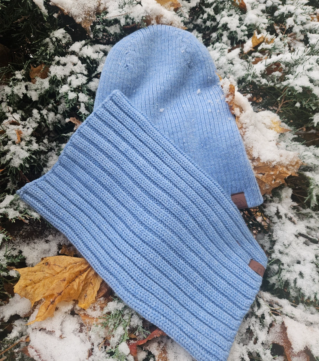 Berryboat Merino Wintermütze mit Schlauchschal