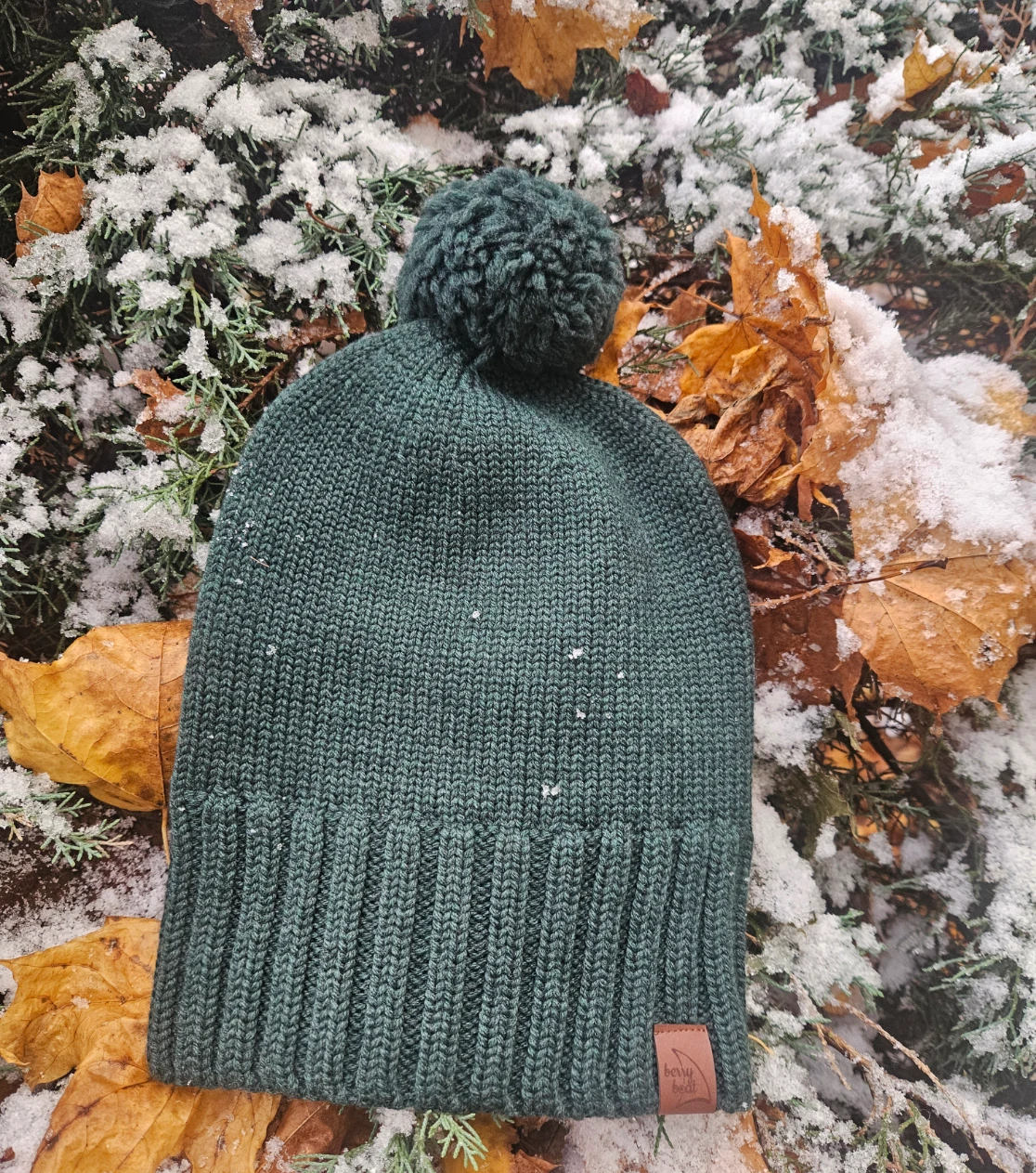 Berryboat Merino Wintermütze mit Schlauchschal Dunkelgrün Khaki