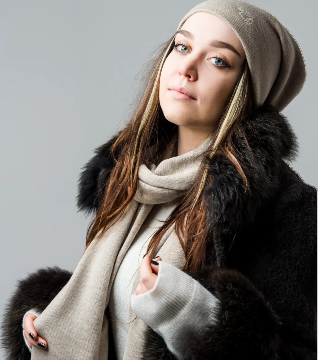 berryboat_merino_czapka_zimowa_meska_damska_beanie_142_elegancka_premium.webp
