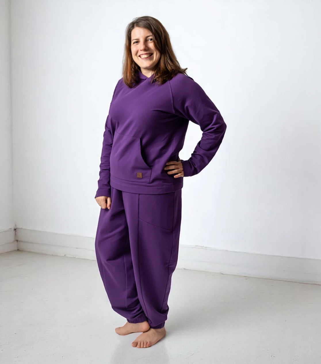 BerryBoat Loose Fit Jogging Pants and Hoodie with Crease 22.webp