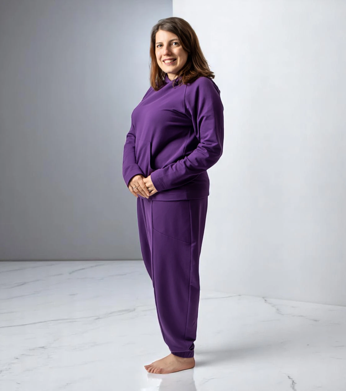 BerryBoat Loose Fit Jogging Pants and Hoodie with Crease 19.webp