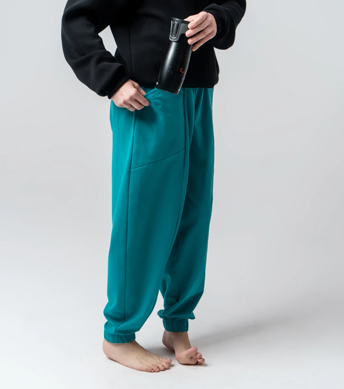 BerryBoat Pantalones jogging holgados y anchos con puño11.webp