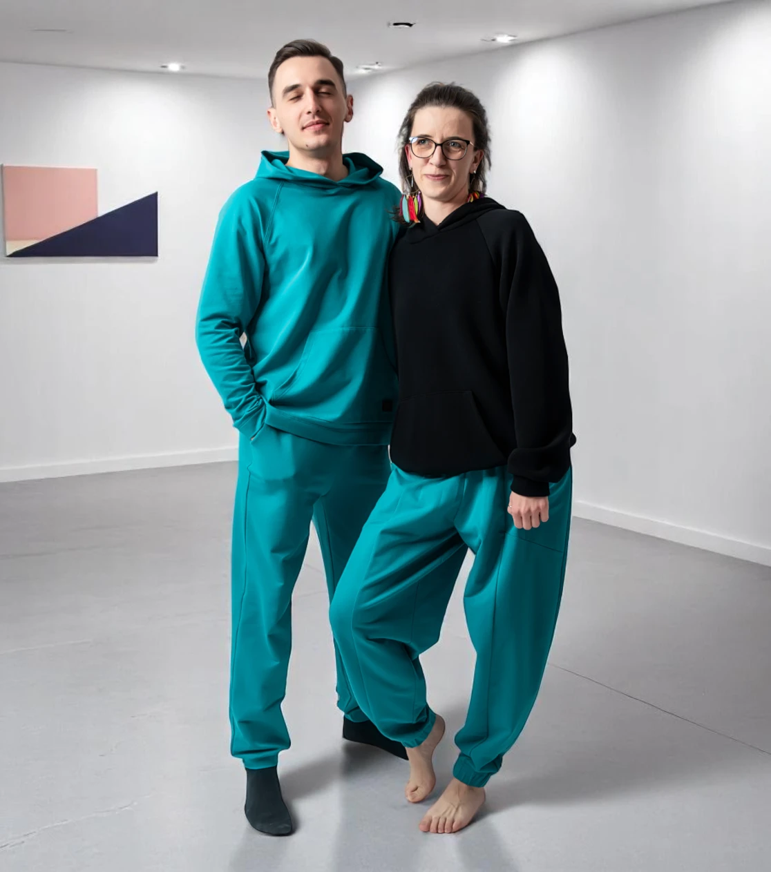 BerryBoat pantaloni jogging larghi e comodi con polsino18.webp