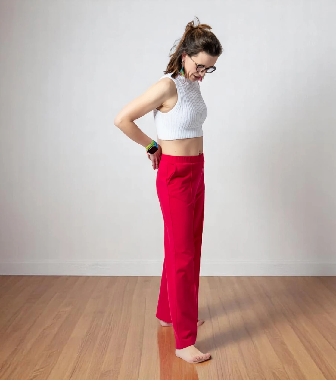 BerryBoat Pantalones deportivos holgados versátiles con pliegue 104.webp