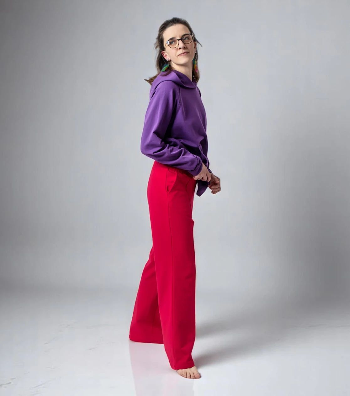 Pantalones deportivos BerryBoat holgados con pliegue definido 93.webp