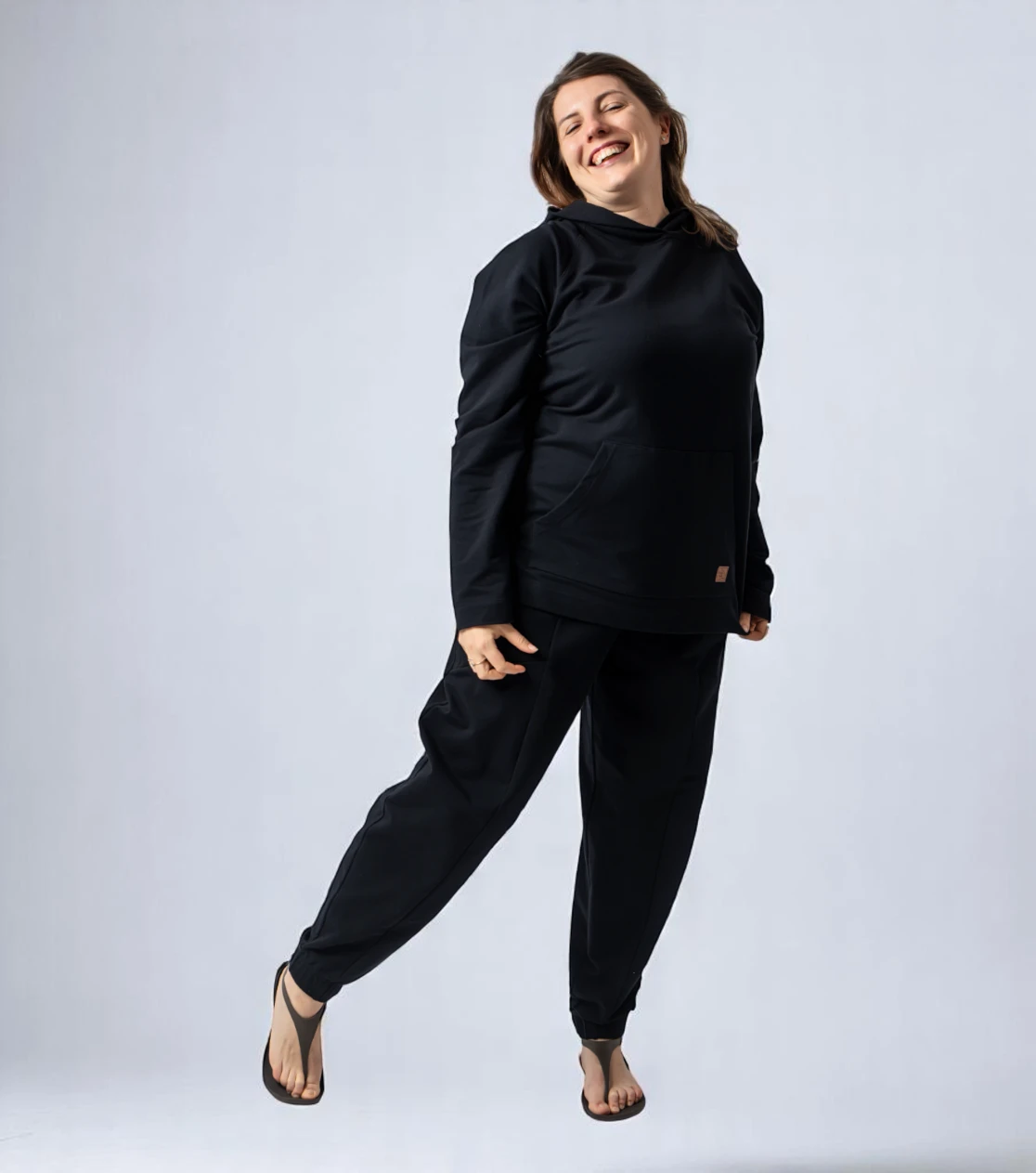 BerryBoat Loose Tracksuit Pants and Hoodie with Crease 55.webp
