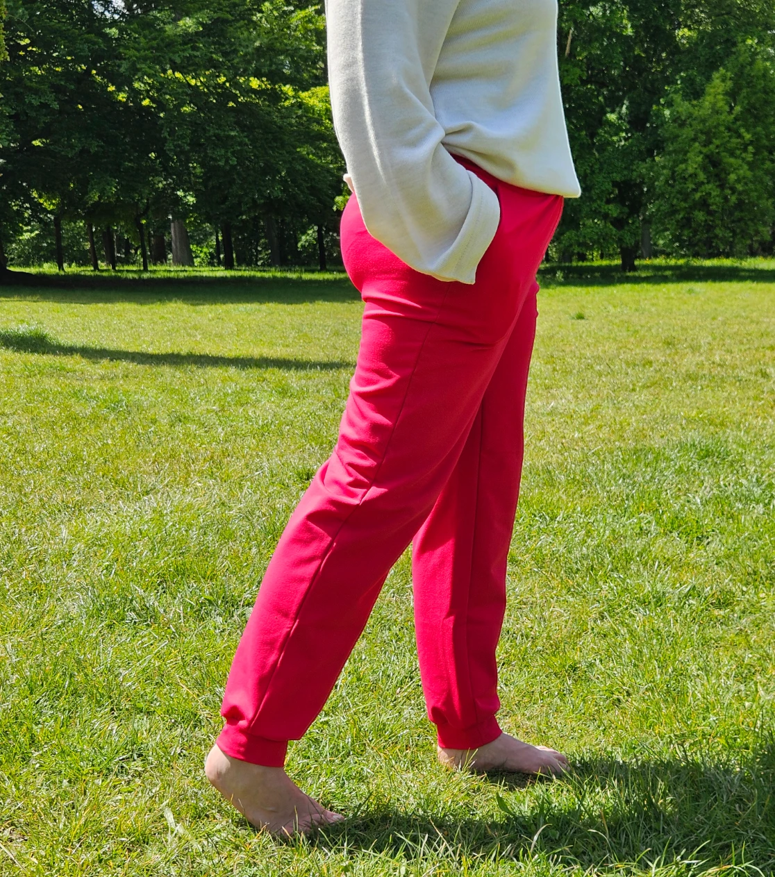 BerryBoat Pantaloni da jogging marrone cioccolato da uomo vista laterale