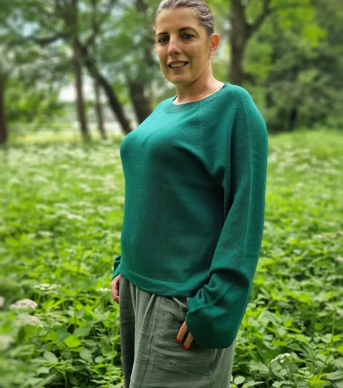 Top de punto casual para mujer en 100% lana merino verde botella