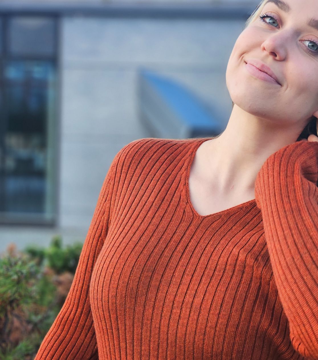 Thermoactive, Universal Merino Wool Long Sleeve Top with V-Neck