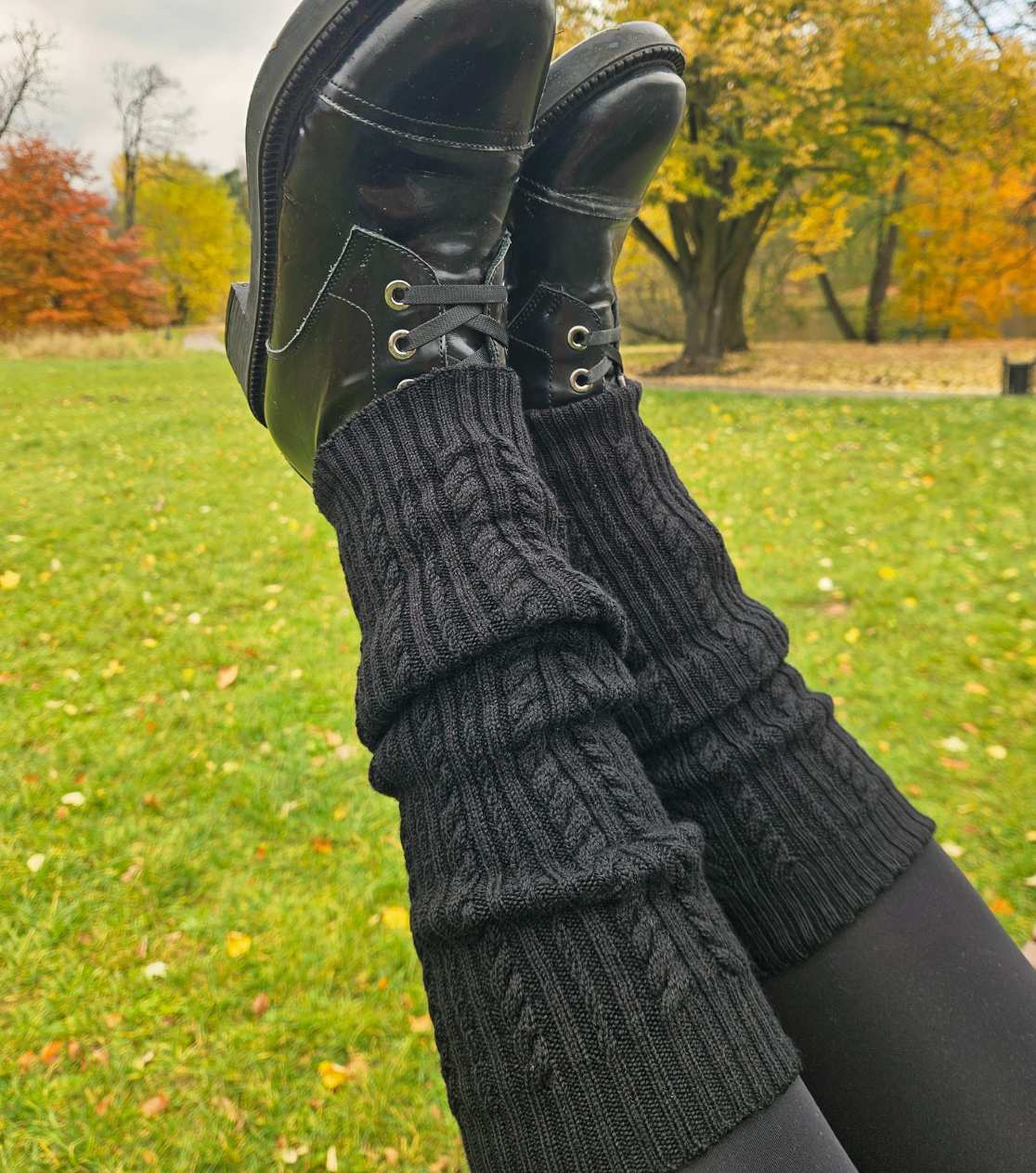 Beinwärmer – Merino-Zopfmuster-Leggings für die Beine