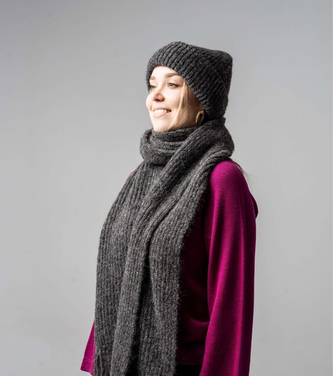 Bufanda de alpaca grafito – bufanda unisex de invierno BerryBoat