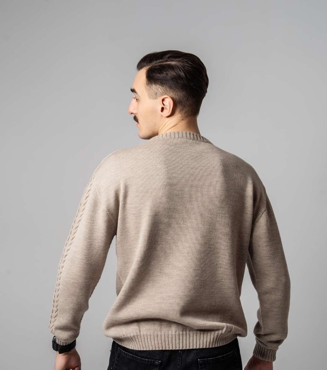 Merino-Zopfpullover 100% Merinowolle BerryBoat – Vorderseite, Cable Knit Muster - beige Rückseite
