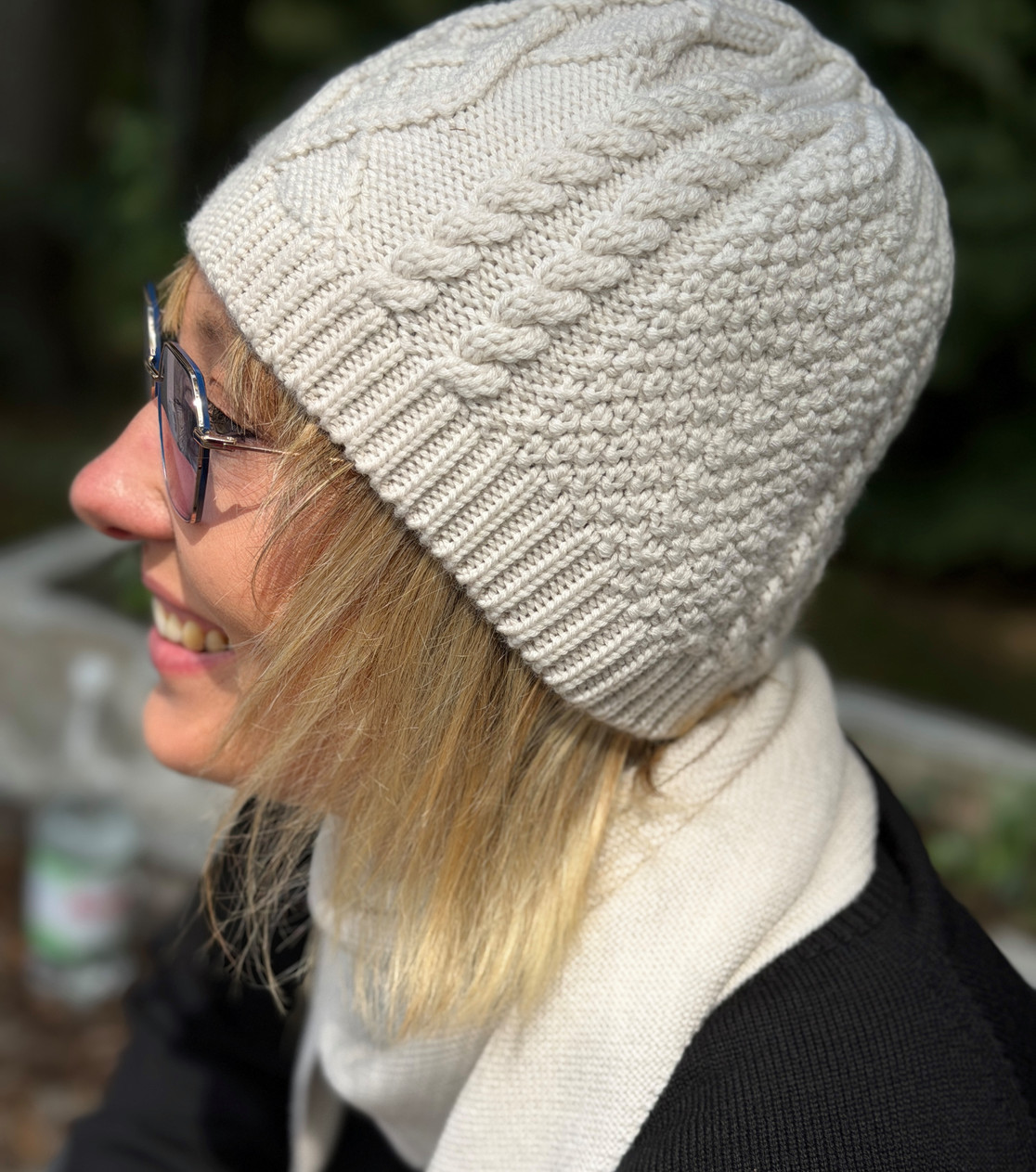 Czapka w warkocze i arany z 100% merino