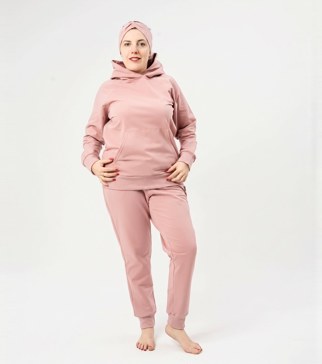 Bluza reglanowa z kapturem, unisex – lekka dzianina, pudrowy róż – zdjęcie 1