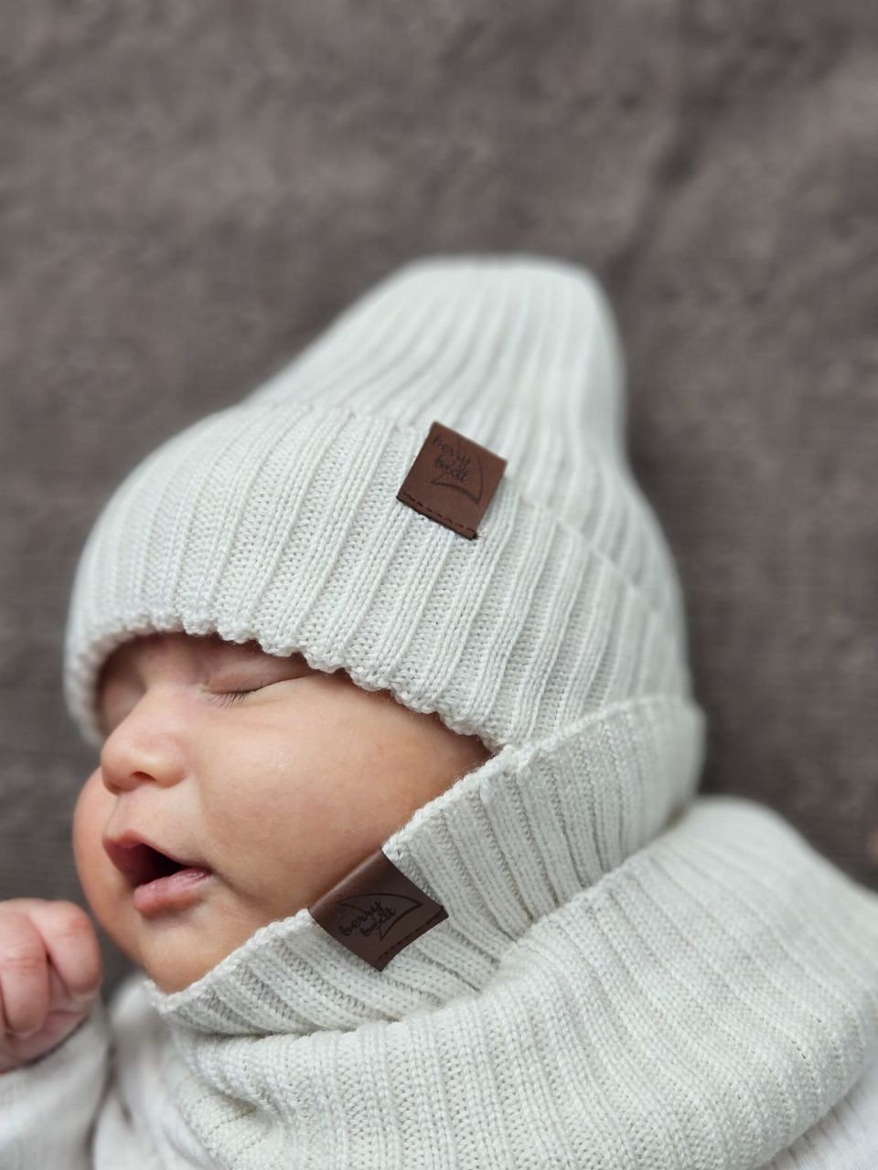 Basic Merino Beanie 23