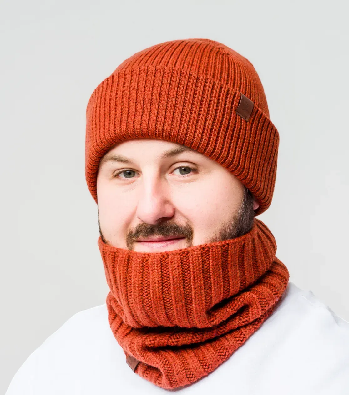 Dicke Wintermütze aus Merinowolle, umgeschlagen, lang, Basic 3in1, Polnische Produktion, Berryboat, Haselnuss Rotbraun